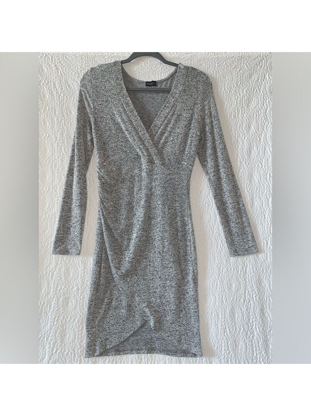 Love Culture Bodycon Ruched Surplice Neck Long Sleeve Midi dress - Picture 1 of 8